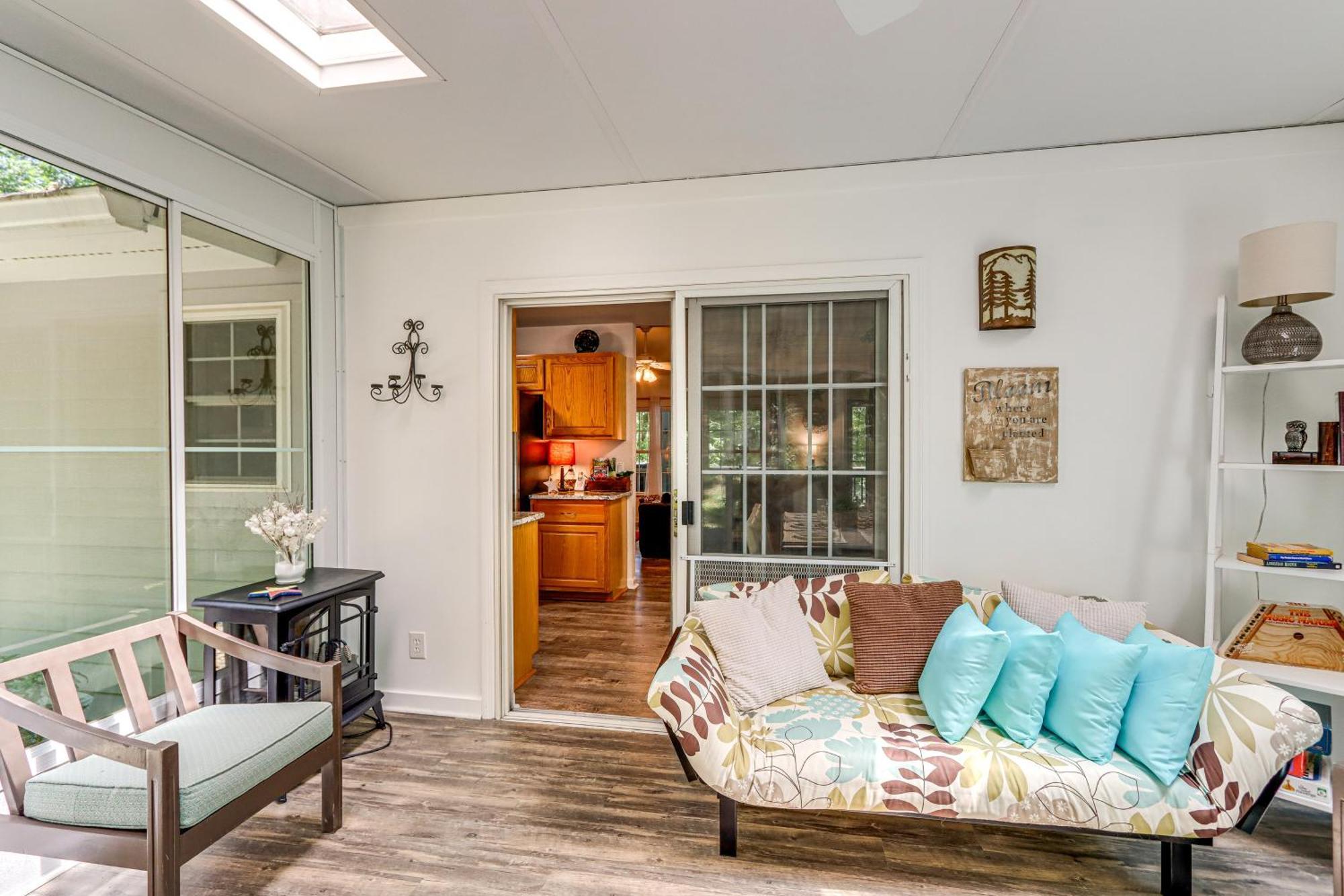 Pet-Friendly Home With Hot Tub In Blue Ridge! Dış mekan fotoğraf