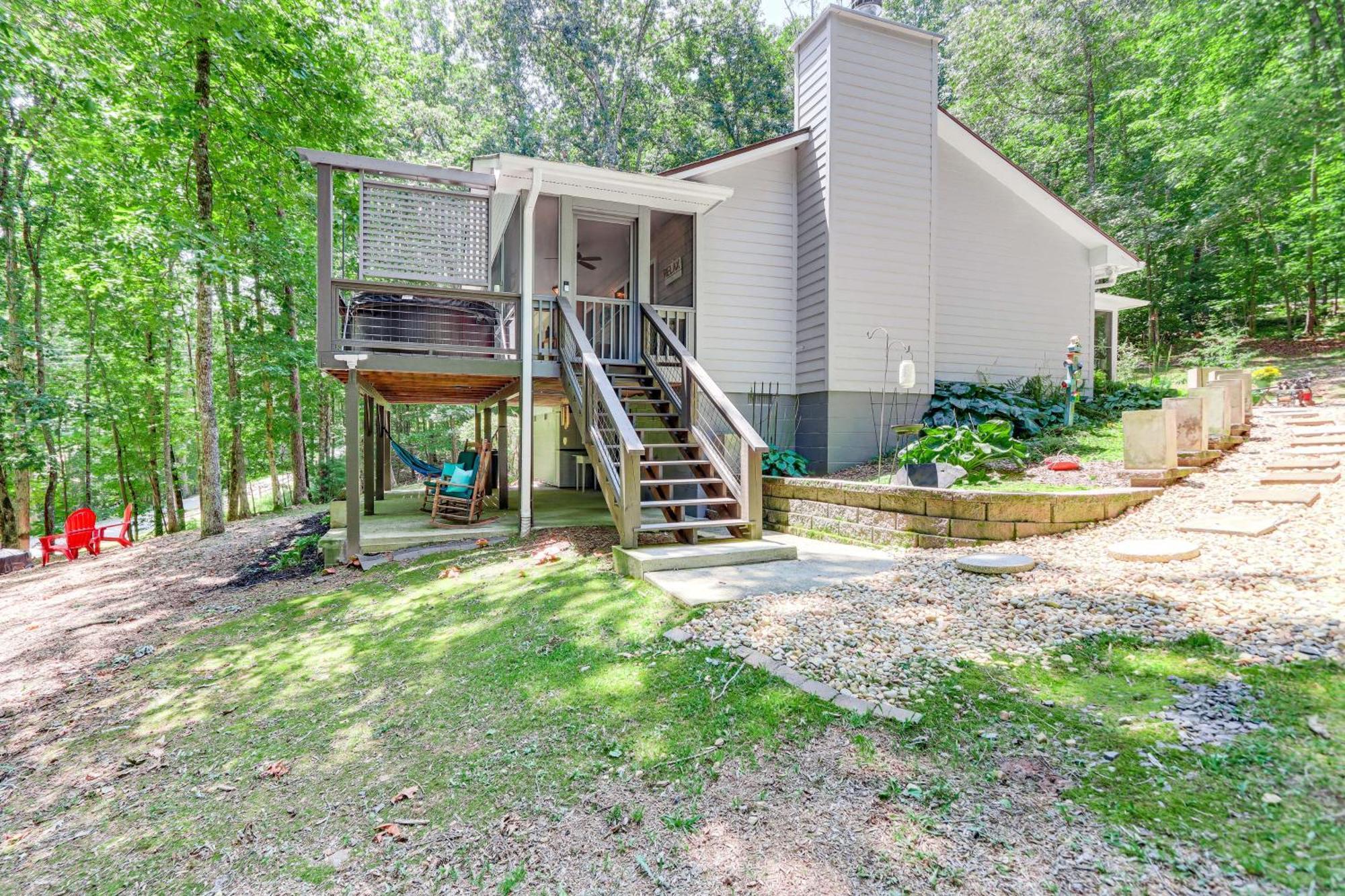 Pet-Friendly Home With Hot Tub In Blue Ridge! Dış mekan fotoğraf